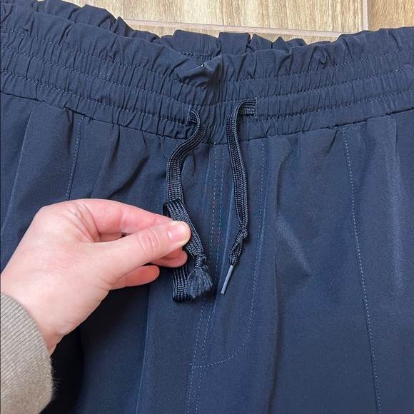 ZYIA High Rise‎ Joggers - Picture 7 of 8